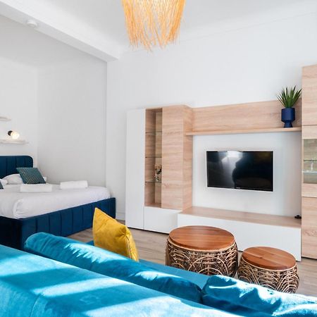 Castel 2 Studio Au Centre Ville De Menton Gare Sncf Zewnętrze zdjęcie